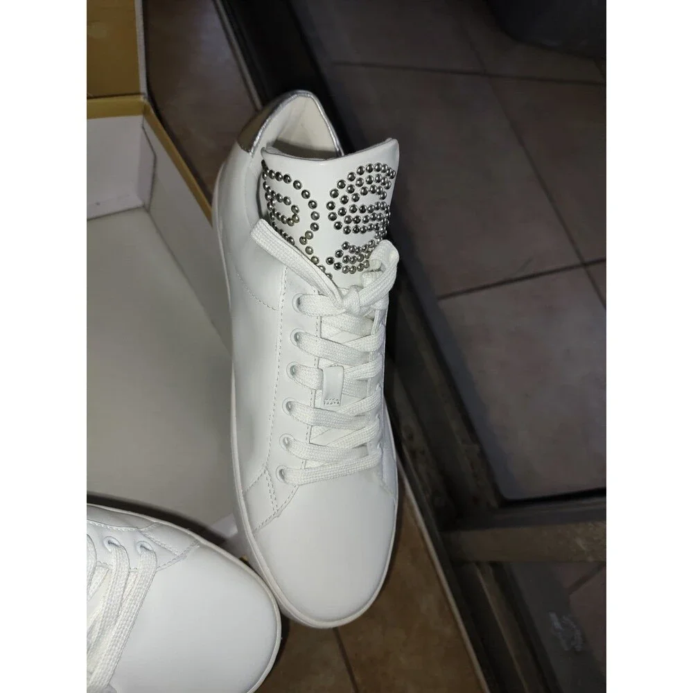 New in Box Womens Michael Kors Mindy Low Top White Silver Leather Sneakers Sz 11